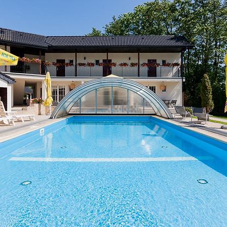 Perla Baltyku Hotel Pustkowo Luaran gambar