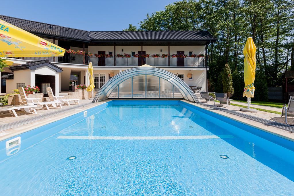 Perla Baltyku Hotel Pustkowo Luaran gambar